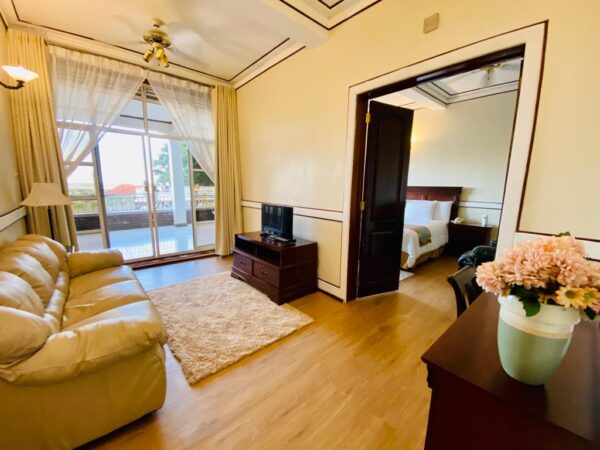 Executive Suite Rooms